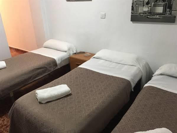 Pension La Ferroviaria - Sin Ascensor Guest house Zaragoza